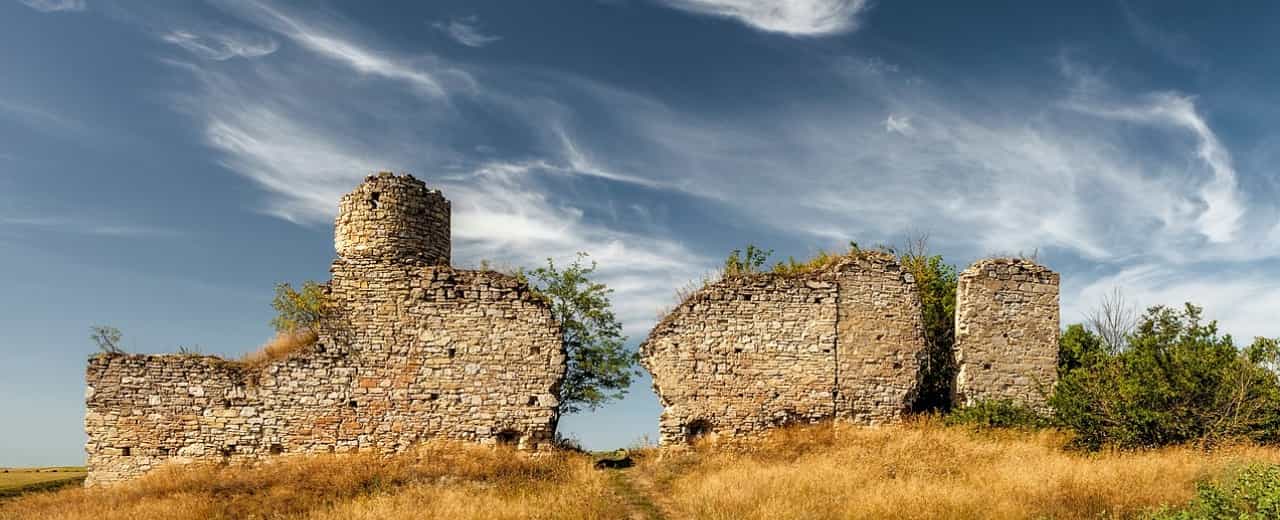 Чорнокозинський замок - один з найдавніших замків на Поділлі