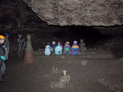 Попелюшка - третя за величиною гіпсова печера і восьма за величиною печера у світі