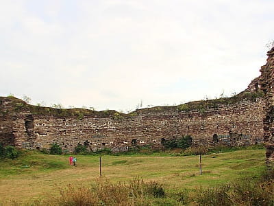 Руїни замку в місті Бучач